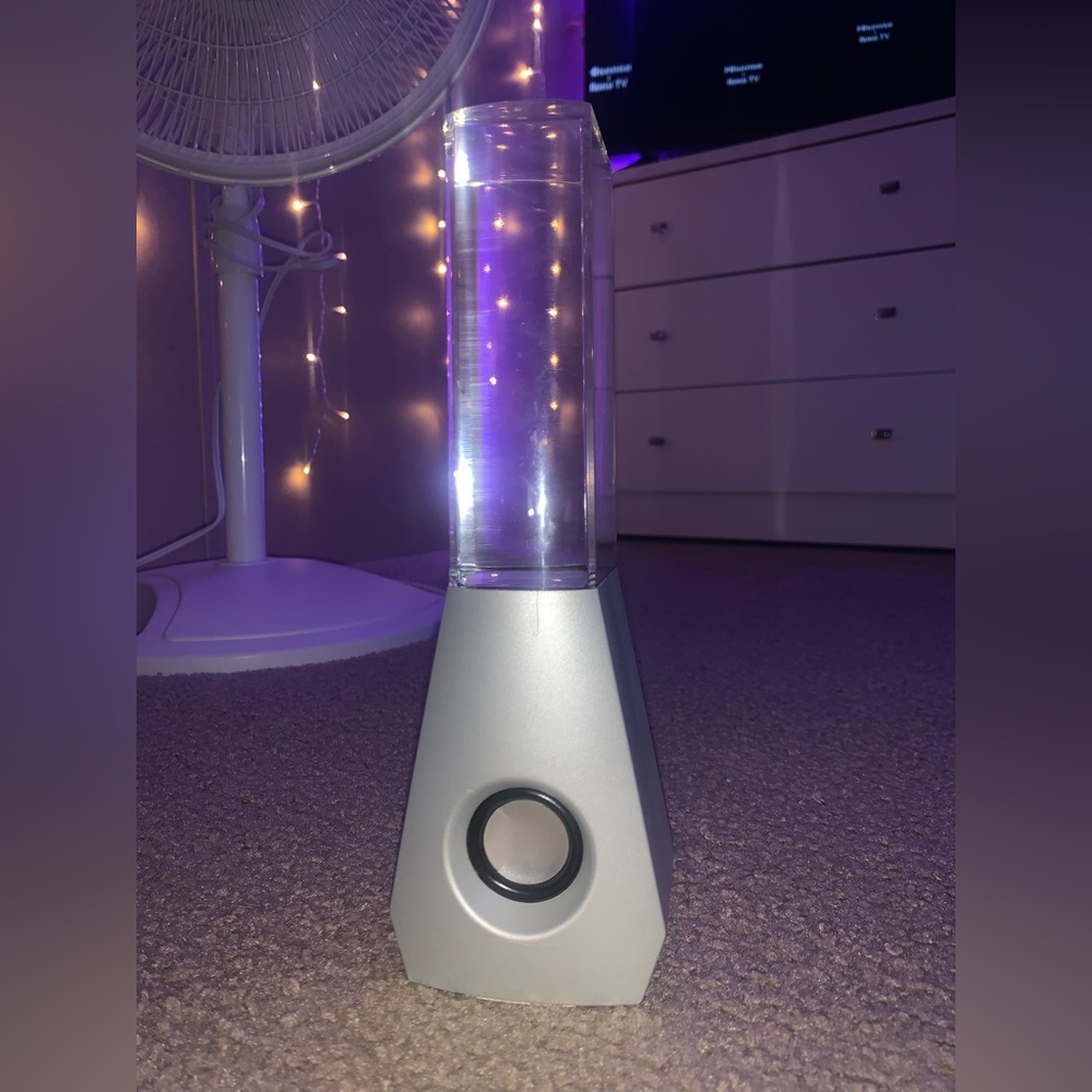 Water speaker